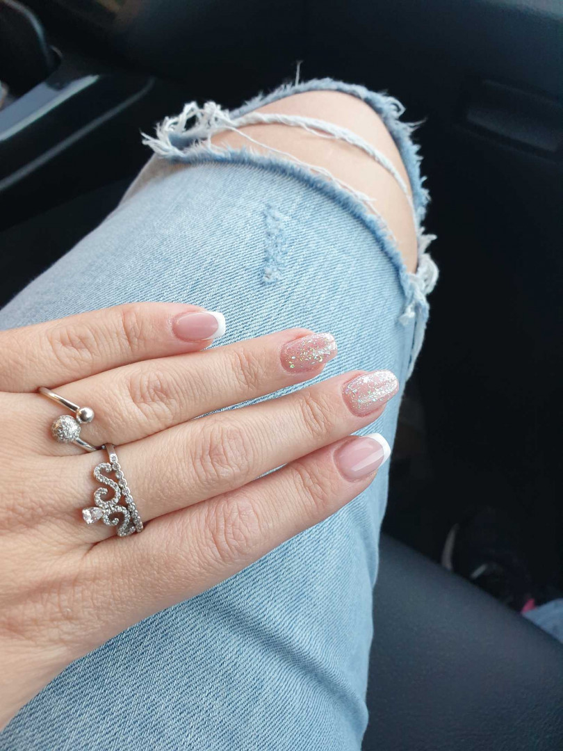 Ojačavanje noktiju gelom dužina 1 - Right Beauty, Beograd Ojačavanje noktiju Nokti Ojačavanje noktiju, Beograd, Centar, Stari grad, Dorćol