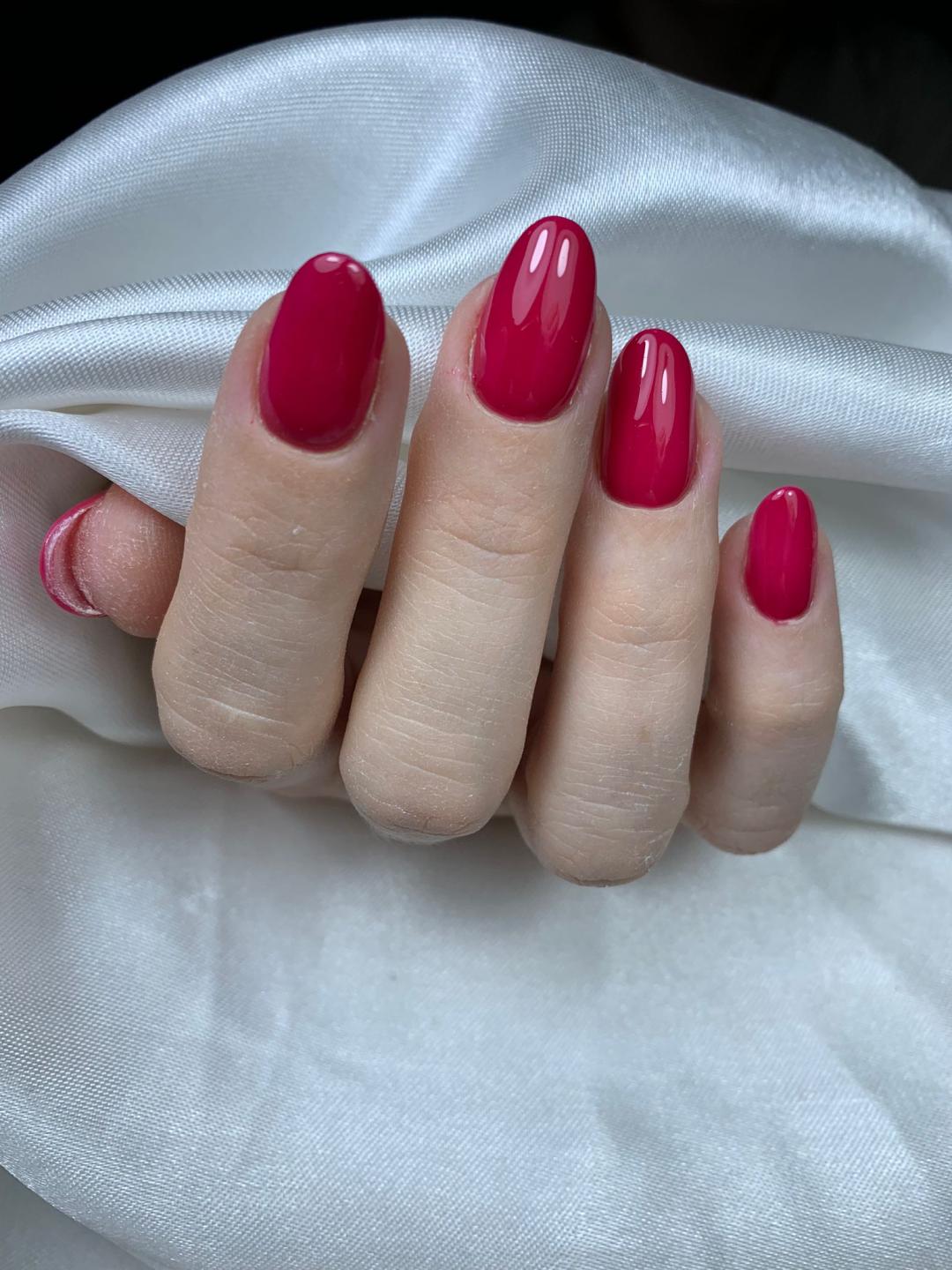 La Hermosa Beauty Studio #beograd Izlivanje noktiju Izlivanje noktiju gelom - M dužina