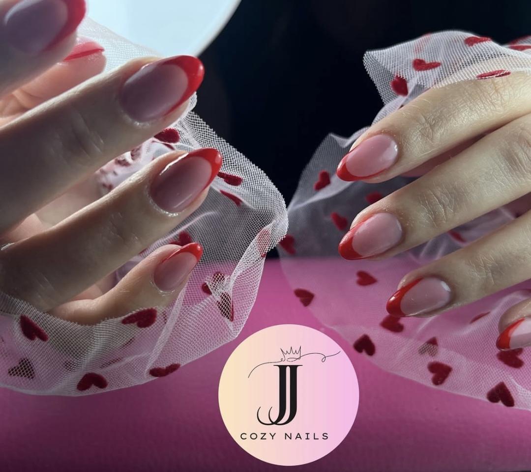 Izlivanje noktiju gelom - S dužina - Atelier Kat, Beograd Izlivanje noktiju Nokti Izlivanje noktiju, Beograd, Mirijevo