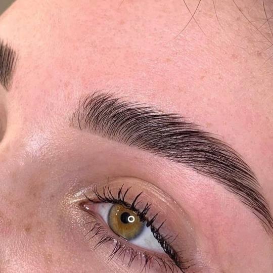 Moon Beauty Bar #beograd Trepavice Brow lift