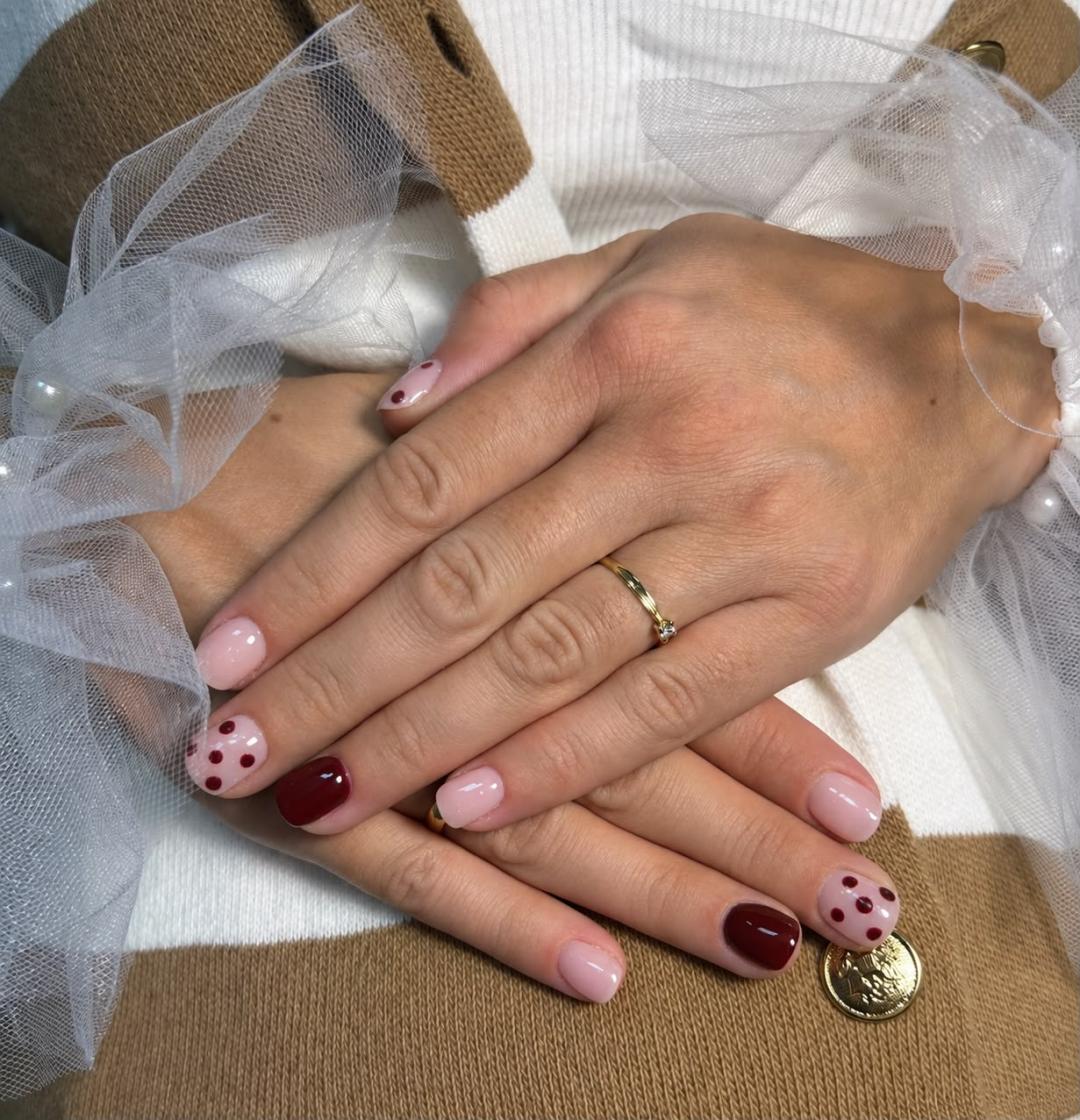 Ojačavanje prirodnih noktiju gelom S dužina + spa manikir gratis - Shishi beauty studio, Beograd Ojačavanje noktiju Nokti Ojačavanje noktiju, Beograd, Centar, Stari grad, Dorćol