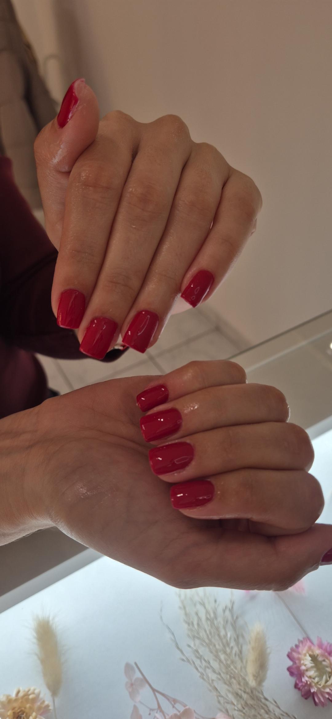 Gel lak - ruke - Auréa manucure, Novi Sad Gel lak Nokti Gel lak, Novi Sad, Sajmište, Detelinara, Banatić