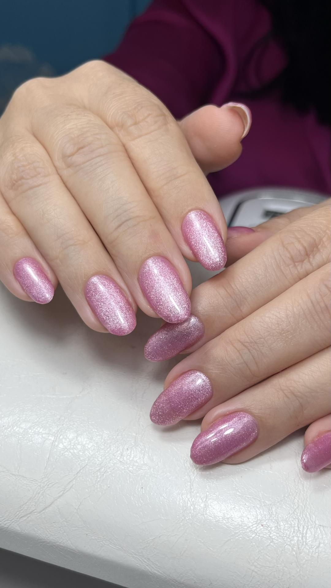 Vtirka / mačje oko - Touch Aesthetic&Medical care, Beograd Lakiranje noktiju Nokti Lakiranje noktiju, Beograd, Vračar, Čubura, Crveni krst