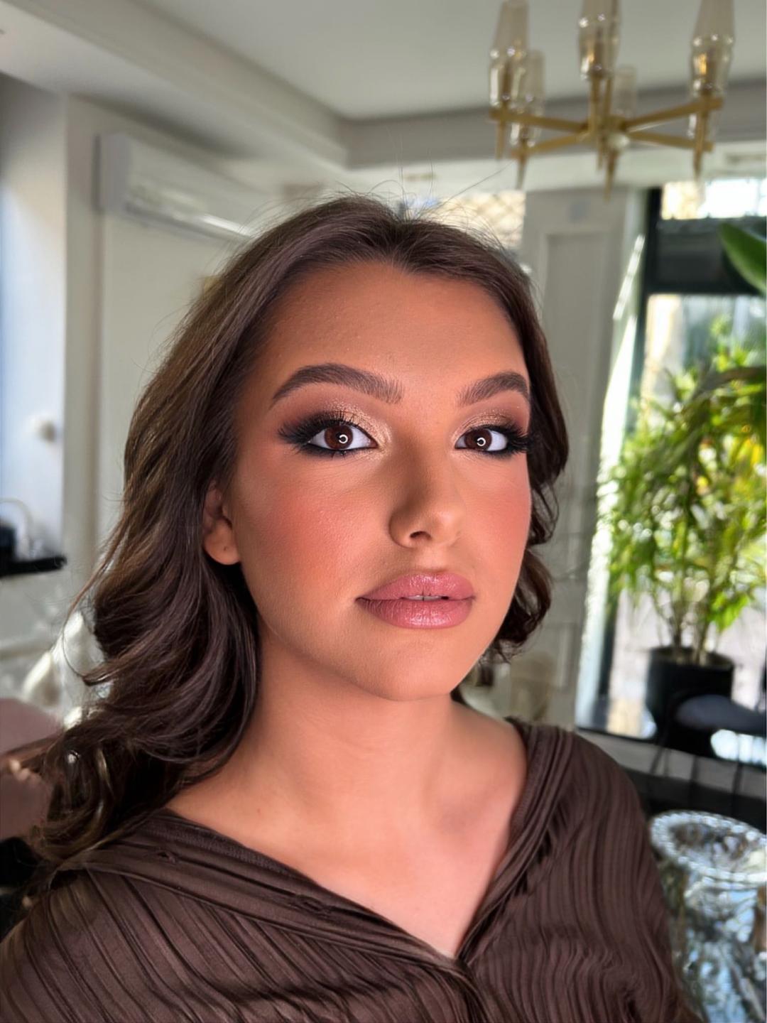 Profesionalno šminkanje + veštačke trepavice - večernja šminka - Esthetique Privé, Beograd Make-up / šminkanje Lice Make-up / šminkanje, Beograd, Centar, Stari grad, Dorćol