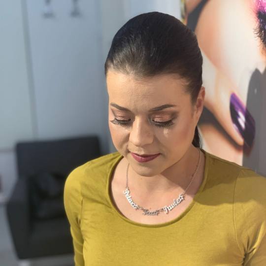 GM Beauty studio #beograd Make-up / šminkanje Profesionalno šminkanje + veštačke trepavice
