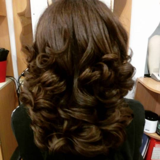 Nataly Trend Studio #novisad Farbanje kose Farbanje + feniranje na ravno / lokne - duga kosa (preko 