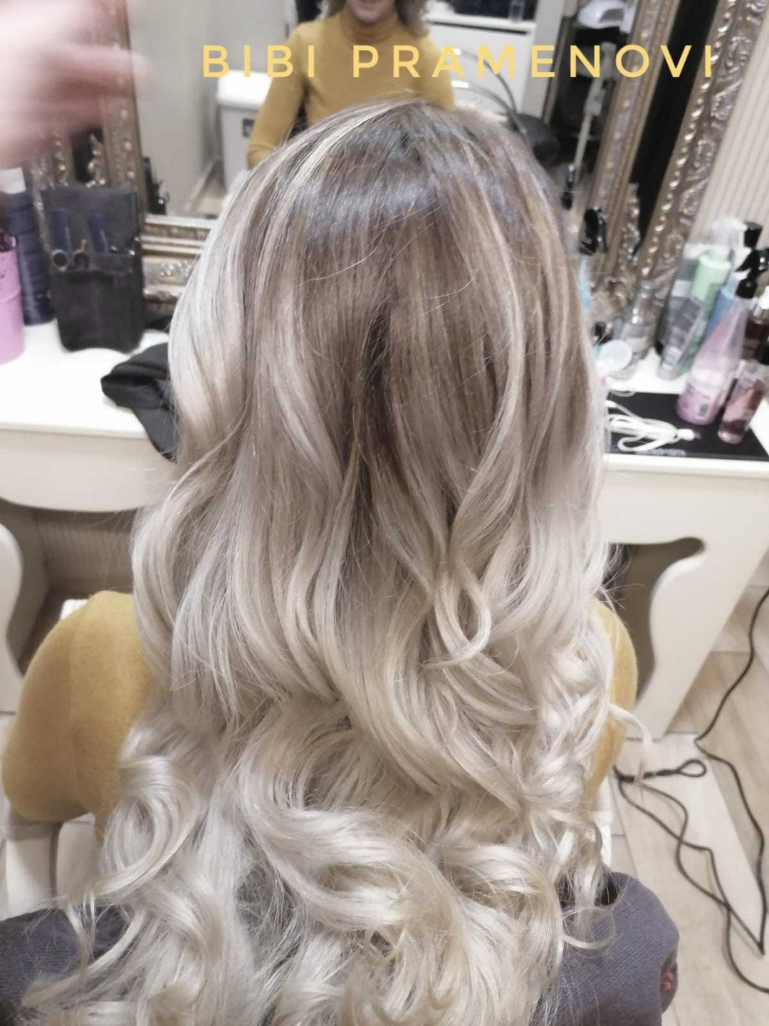 Bibi beauty centar #beograd Pramenovi Pramenovi na foliju u 1 / 2 boje / blanšem + olaplex+ preliv - duga kosa