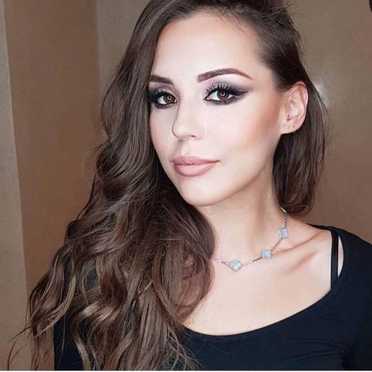 Vortex #beograd Make-up / šminkanje Profesionalno šminkanje + veštačke trepavice Profesionalna s