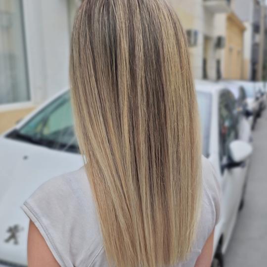Kotenkova Studio & Education #beograd Pramenovi Blond tehnike cele dužine - duga kosa AirTouch tehn