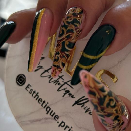 Esthetique Privé usluga