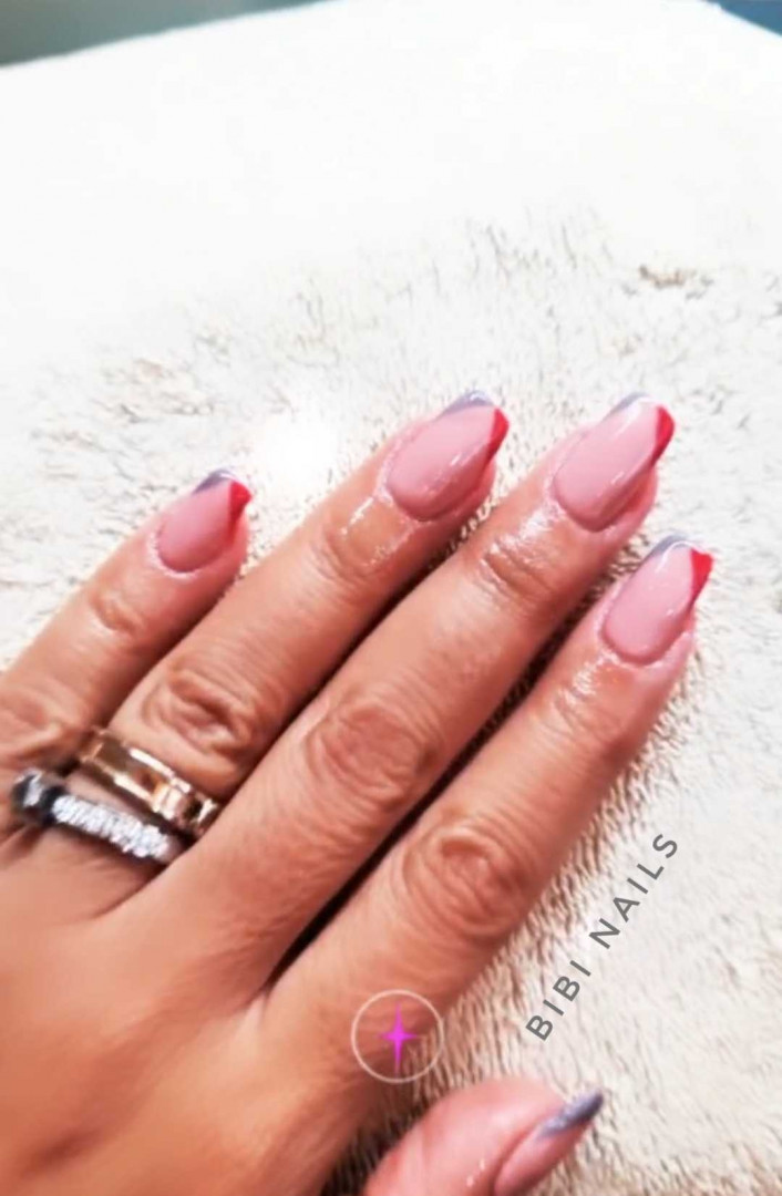 Bibi beauty centar #beograd Nadogradnja noktiju Nadogradnja noktiju tipsama