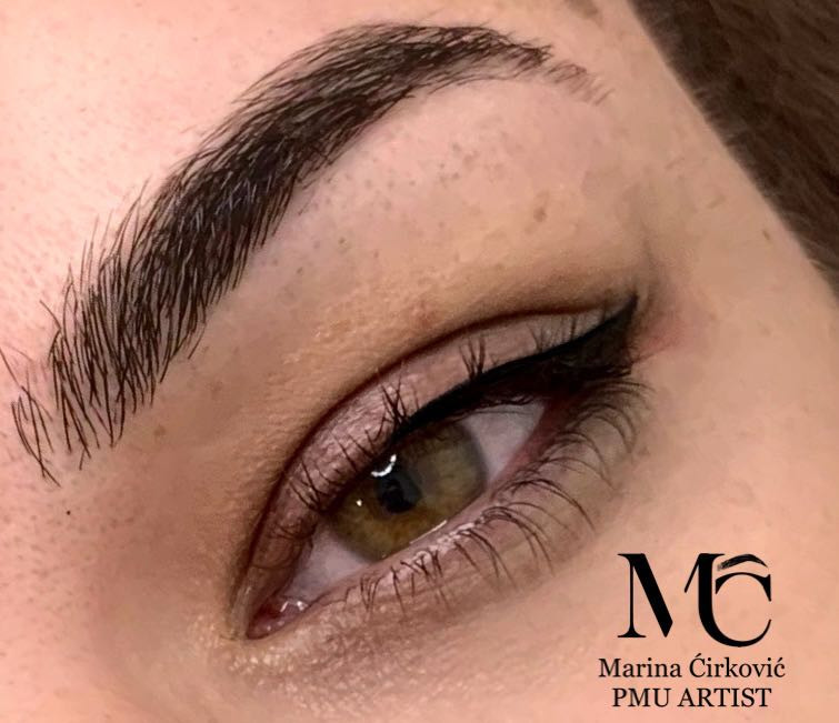 Aurora Beauty Studio #beograd Trajna šminka Trajna šminka - ajlajner