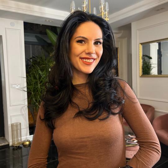 Esthetique Privé #beograd Nega i ojačavanje kose Black caviar lux tretman - duga / ekstra duga kos