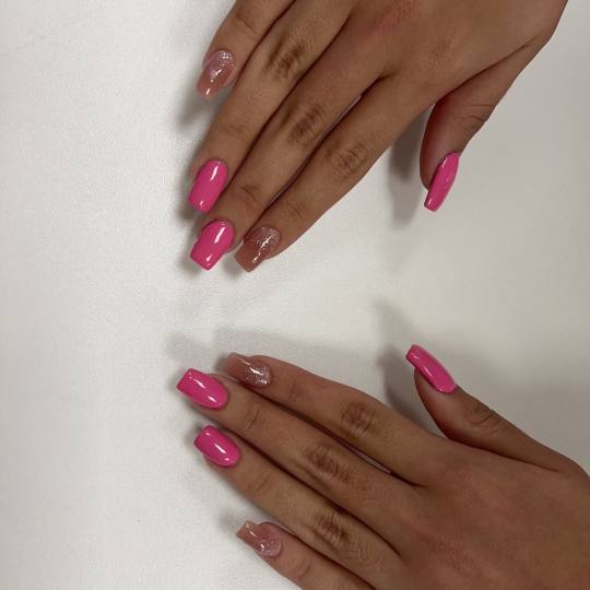 Grkinja Beauty Studio #krusevac Izlivanje noktiju Izlivanje noktiju gelom