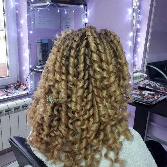 Jovana + #beograd Uvijanje, lokne i talasi Afro lokne - duga kosa