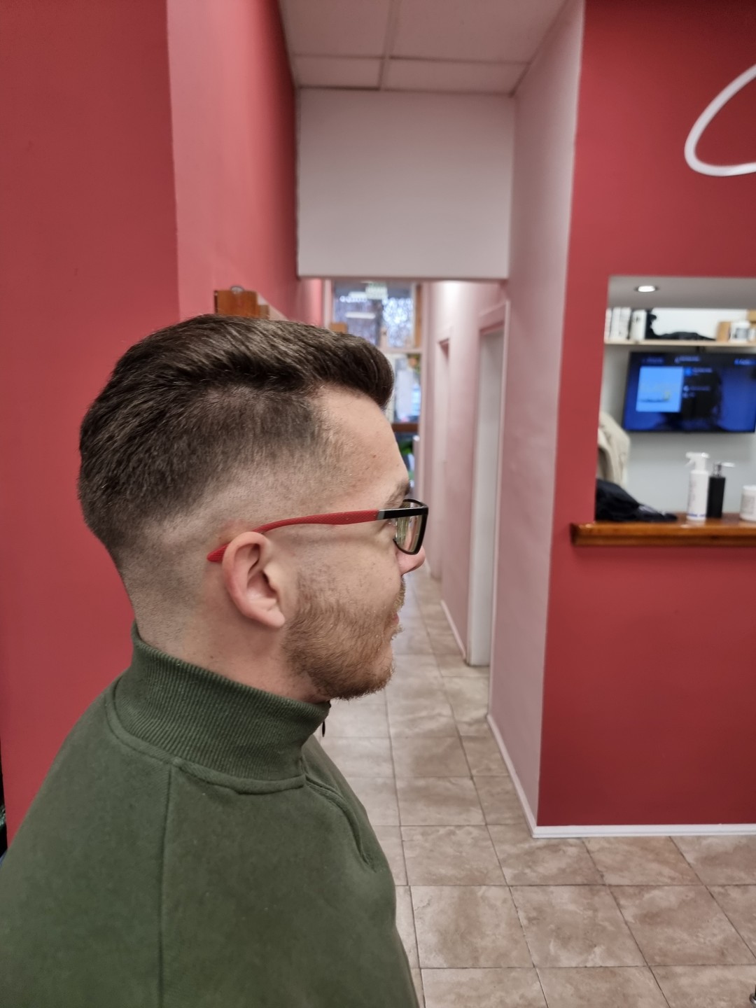 Candir #novisad Muško šišanje Muško šišanje - fade