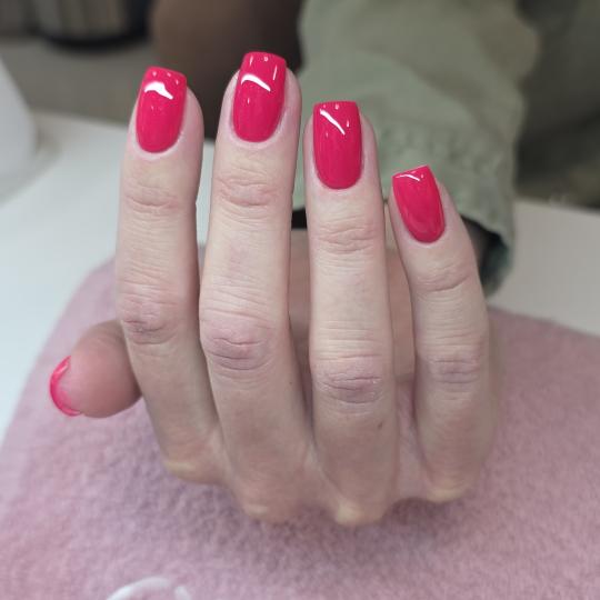 Diamond beauty #beograd Ojačavanje noktiju Ojačavanje noktiju gelom / korekcija - S dužina