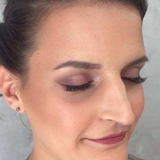 Beauty in Style DM #novisad Make-up / šminkanje Profesionalno šminkanje - bez trepavica