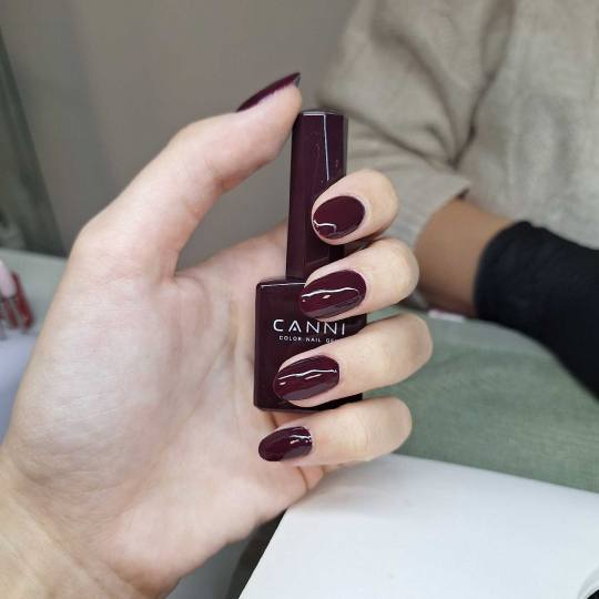 Bella4nails #beograd Izlivanje noktiju Izlivanje noktiju - M dužina U zimskom tonu.