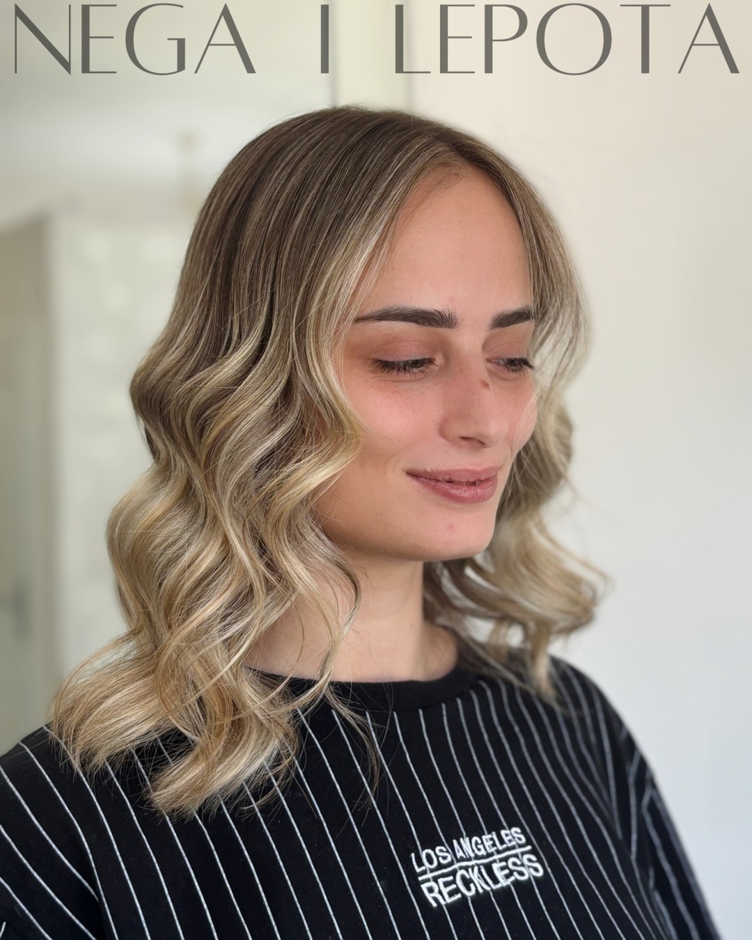 Nega i lepota NS 1 #novisad Pramenovi Balayage paket: pramenovi + preliv + OLAPLEX + šišanje + feniranje na ravno - do ramena / duga