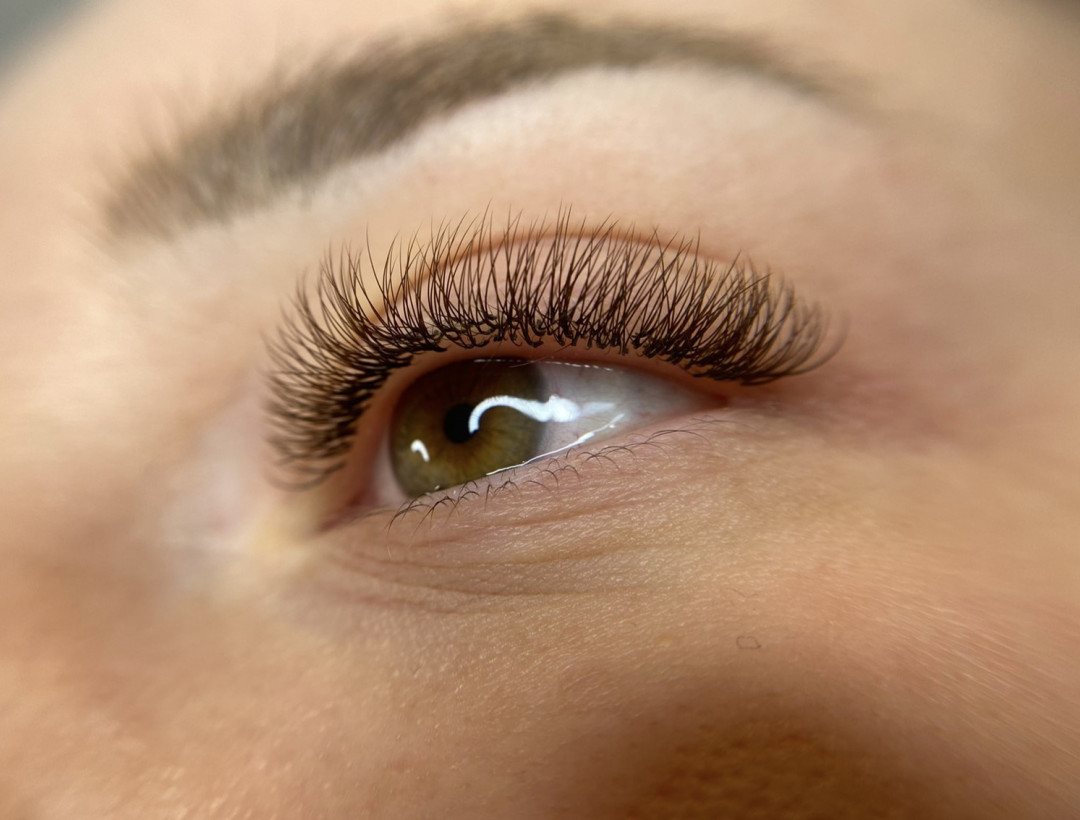 Brush and Lash #beograd Nadogradnja trepavica Nadogradnja svilenih trepavica - 1 na 1