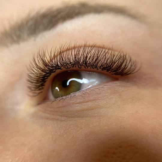Brush and Lash #beograd Nadogradnja trepavica Nadogradnja svilenih trepavica - 1 na 1