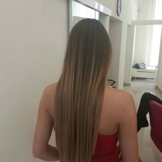 Anahata #beograd Feniranje i stilizovanje #blowdrystr8 Feniranje na ravno - kosa srednje dužine Pra