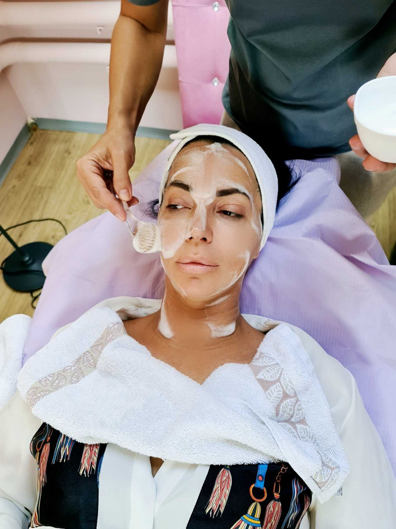 Tretman lica prema tipu kože - Bibi beauty centar, Beograd Tretman lica Lice Tretman lica, Beograd, Banovo brdo