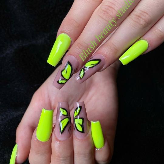 Blush Beauty Studio #beograd Izlivanje noktiju Izlivanje noktiju gelom + gel u boji - S dužina