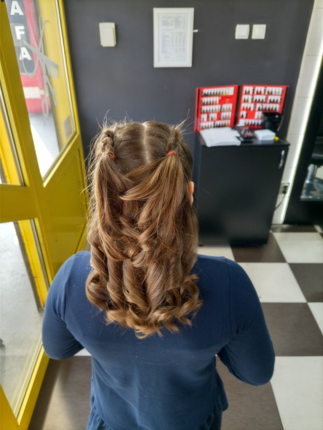 Sv. Mina, Beograd LookBook