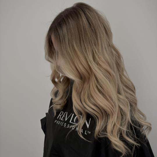 The Mat #beograd Pramenovi Balayage visoki - duga kosa