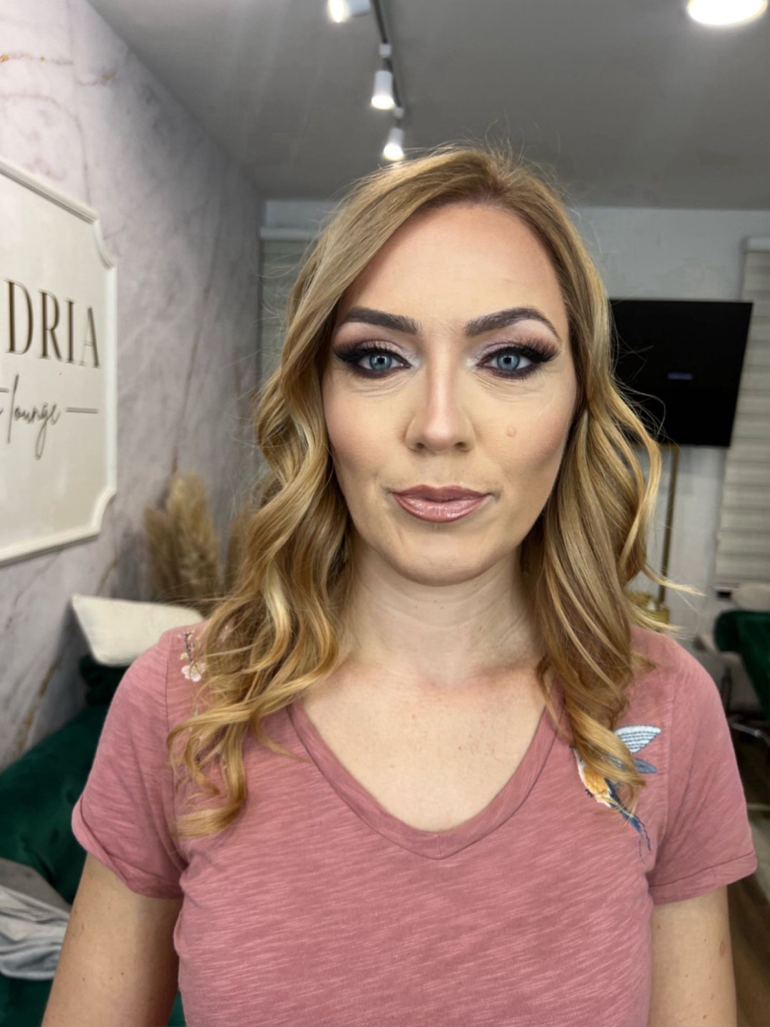 Alexandria Brow&Beauty lounge #beograd Make-up / šminkanje Profesionalno šminkanje