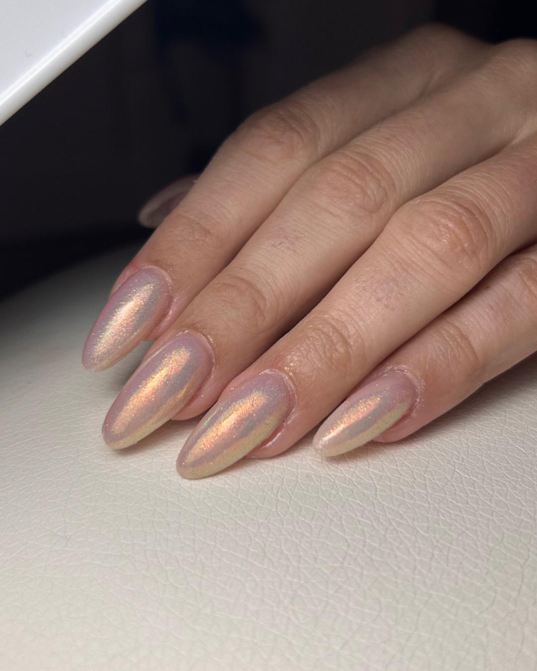 Izlivanje noktiju gelom - L dužina - Ena beauty studio, Niš Izlivanje noktiju Nokti Izlivanje noktiju, Niš, Medijana