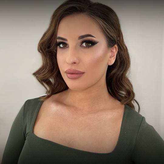 Nega i lepota NS 1 #novisad Make-up / šminkanje Profesionalno šminkanje + veštačke trepavice
