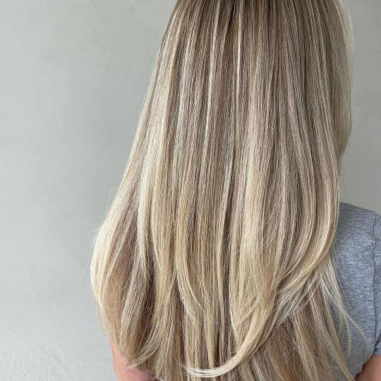 Sobhani Hair Studio #beograd Pramenovi Površinski pramenovi - duga kosa