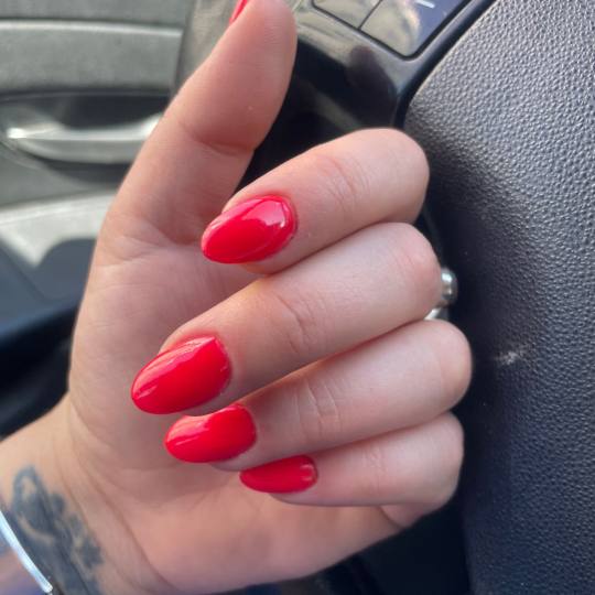 Milica Pavlović Beauty House #beograd Manikir Nadogradnja noktiju Dipping powder+ruski manikir