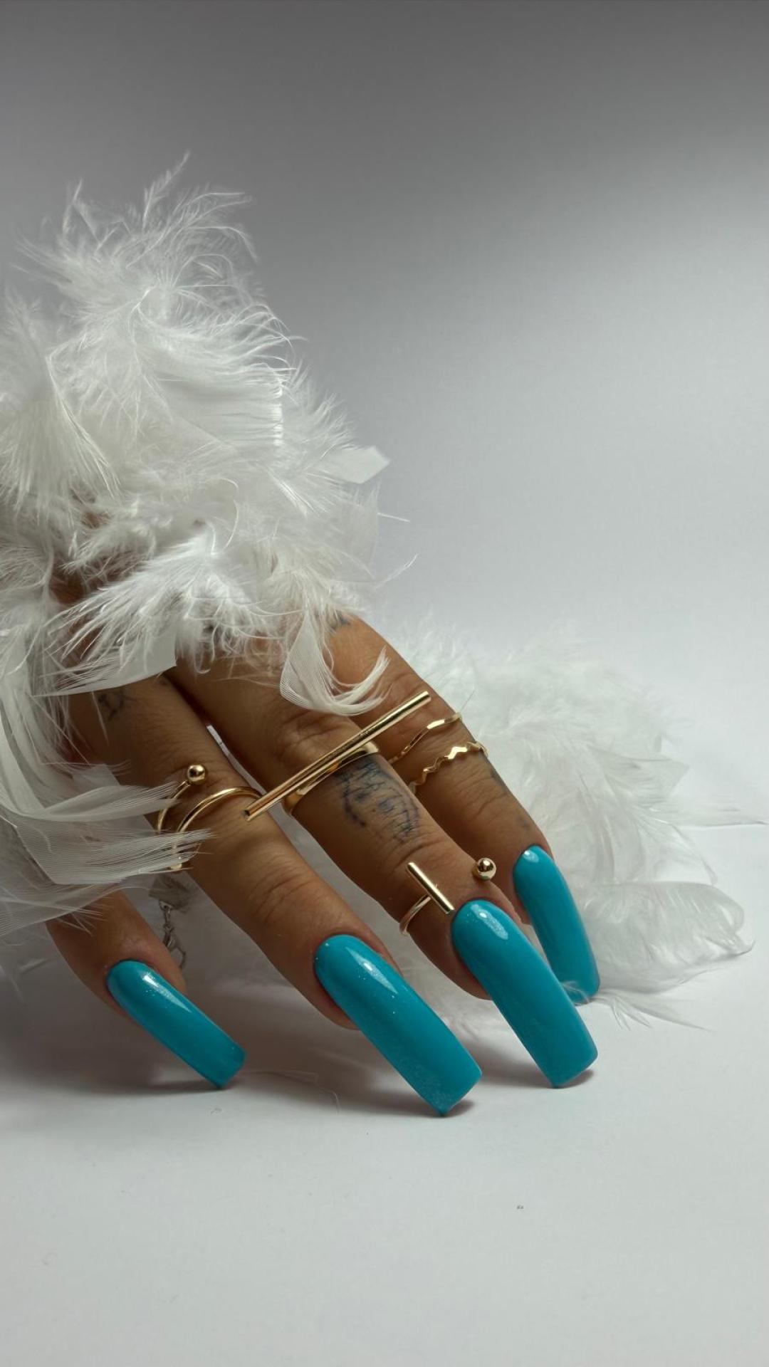 Izlivanje noktiju gelom - L dužina - Dina Nail Academy, Novi Sad Izlivanje noktiju Nokti Izlivanje noktiju, Novi Sad, Telep, Adice, Bistrica