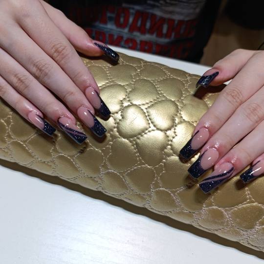 Nail Studio MPN #beograd Izlivanje noktiju Izlivanje noktiju gelom - S / M / L dužina Jednostavan d