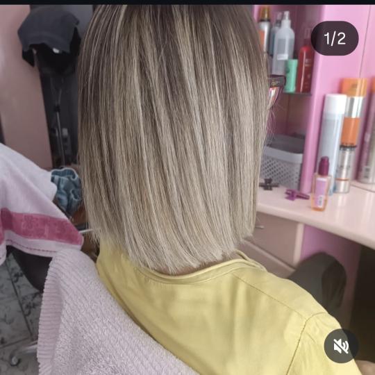 Beauty Line-M #novisad Ombre, sombre, balayage Balayage + šišanje + feniranje + preliv + maska - d