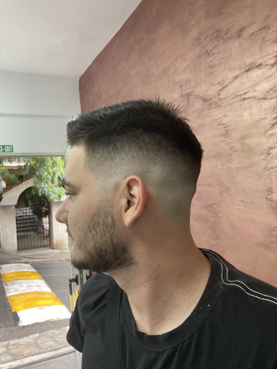 Muško šišanje - fade - Ke Lo Ké, Beograd Muško šišanje Muški frizeri Muško šišanje, Beograd, Kanarevo brdo, Miljakovac, Rakovica, Resnik