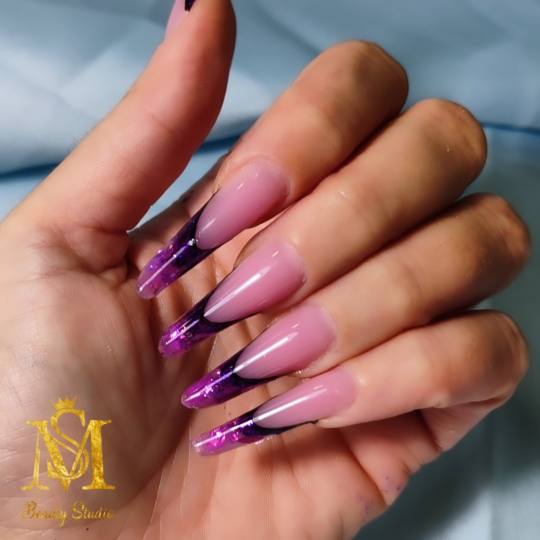 SM Beauty studio #nis Ojačavanje noktiju Građeni french