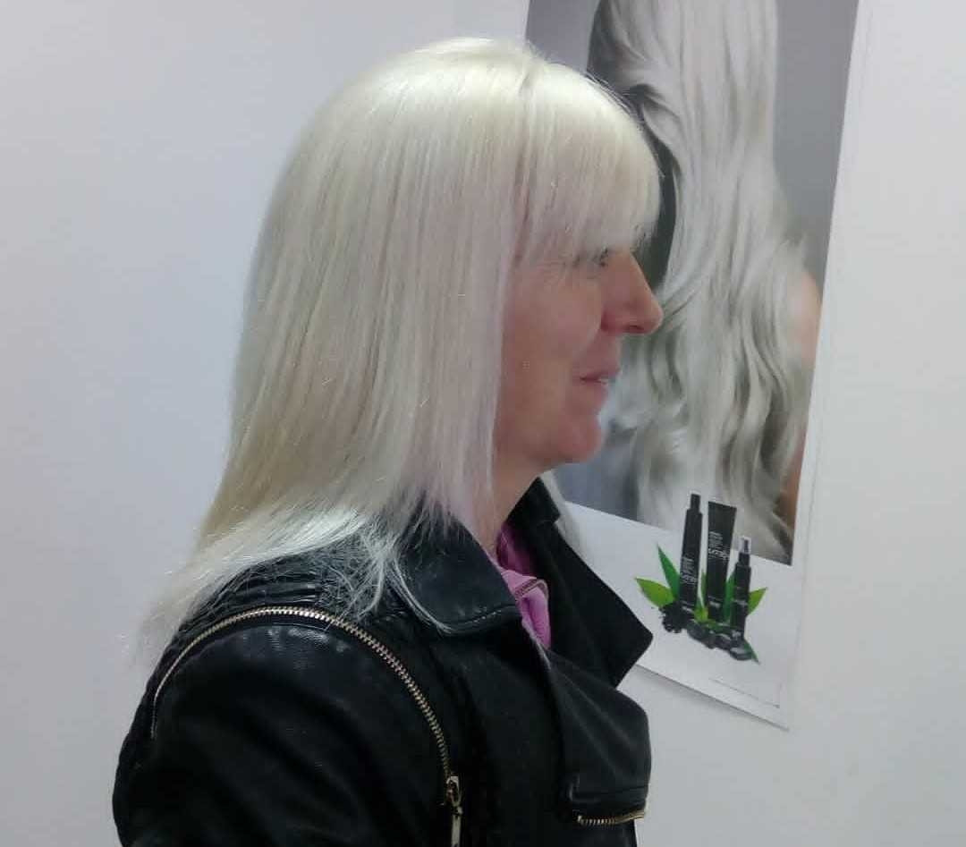 Milica Vlado Profesional #novisad Farbanje kose