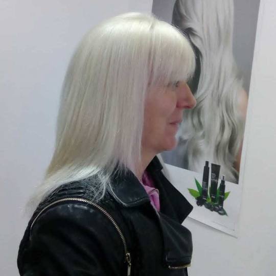 Milica Vlado Profesional #novisad Farbanje kose
