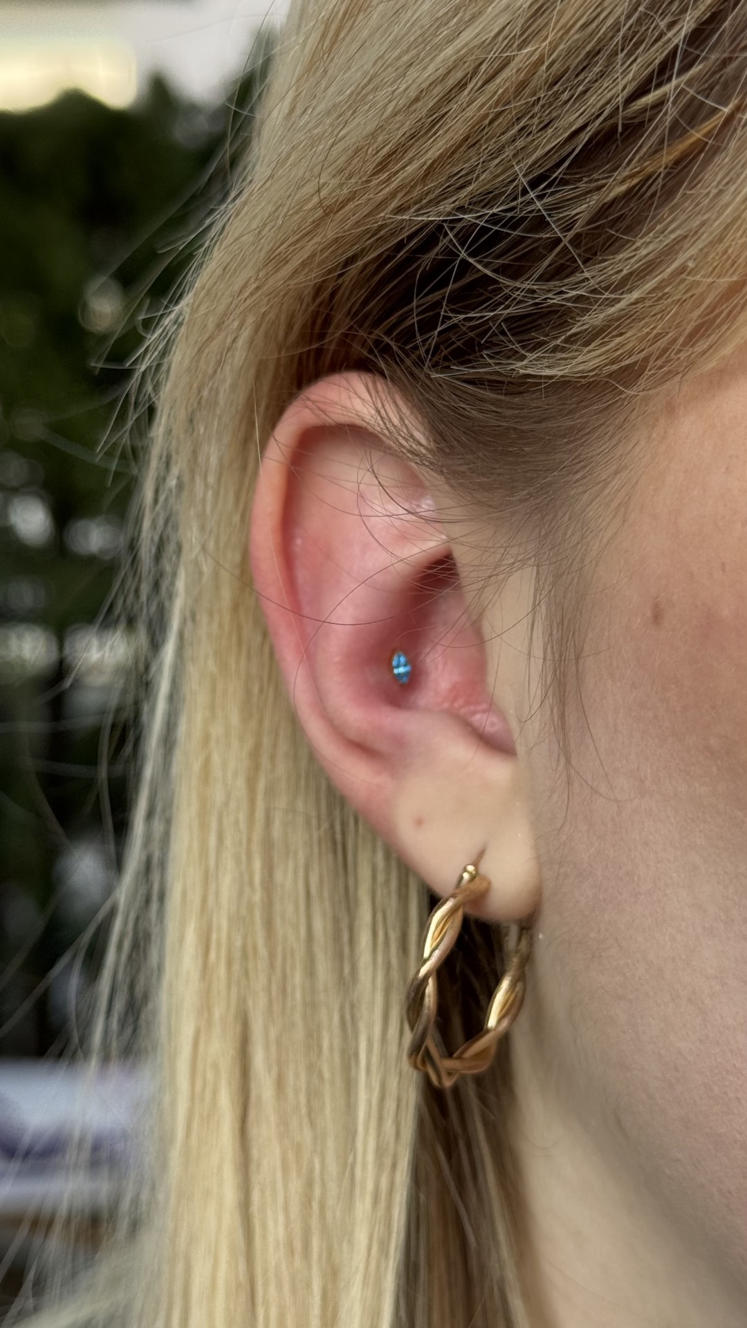 Kult #beograd Ostalo Pirsing - conch + basic nakit