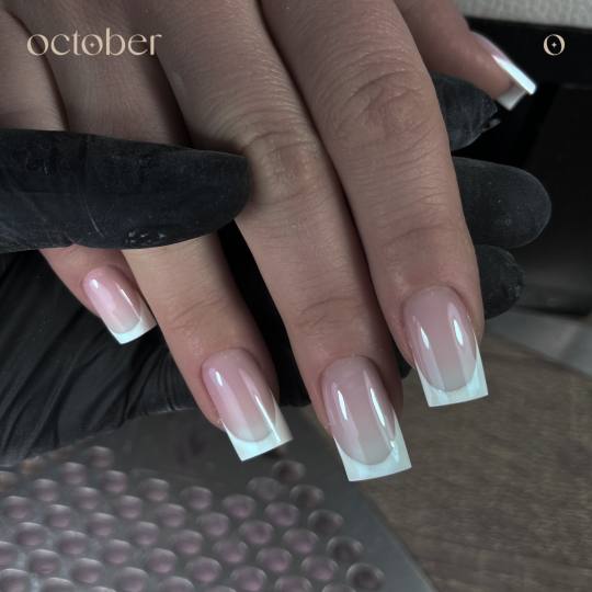 October Care #novisad Korekcija noktiju Korekcija gela - M dužina
