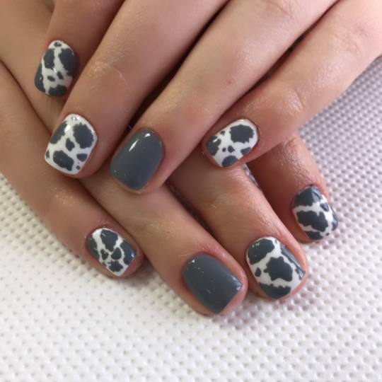 Hill Beauty Centar #beograd Gel lak Gel lak Gel lak tehnika.