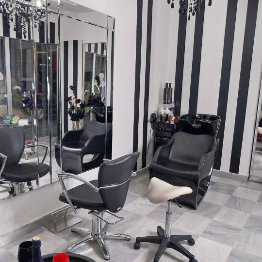 New look by Vesna #beograd New look by Vesna frizerski studio za dame