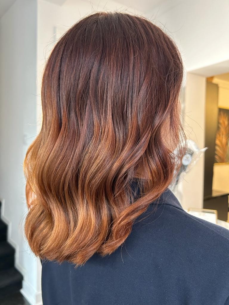 GOLDWELL Balayage + preliv + feniranje - kosa srednje dužine - Esthetique Privé, Beograd Ombre, sombre, balayage Frizerski saloni Ombre, sombre, balayage, Beograd, Centar, Stari grad, Dorćol