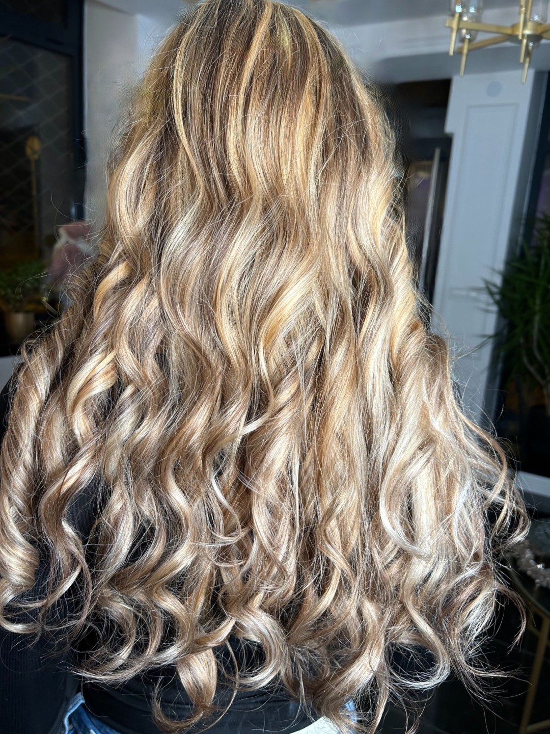 Balayage +preliv+ šišanje + feniranje - Esthetique Privé, Beograd Ombre, sombre, balayage Frizerski saloni Ombre, sombre, balayage, Beograd, Centar, Stari grad, Dorćol