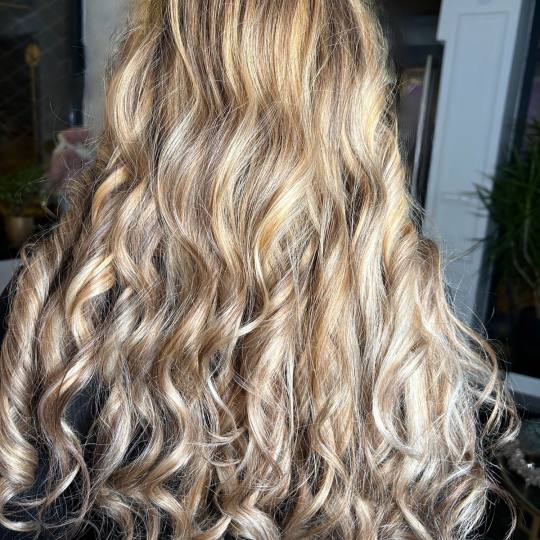 Esthetique Privé #beograd Ombre, sombre, balayage Balayage +preliv+ šišanje + feniranje